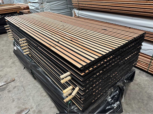Zwarte kern douglas triple rhombus - 400 cm (80x) - afbeelding 2 van  7