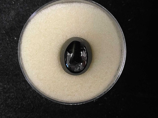 Zwarte onyx - zwarte edelsteen - afbeelding 1 van  2