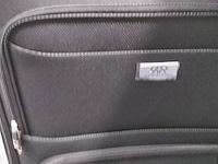 Zwarte stevige reiskoffer op wielen royalty rolles, zwart - afbeelding 3 van  7