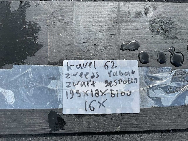 Zweeds rabat zwart gespoten 195x18x5100 mm (16x) - afbeelding 3 van  3