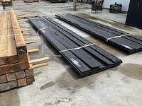 Zweeds rabat zwart gespoten 195x18x5100 mm (16x) - afbeelding 1 van  4