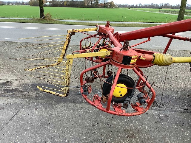 Zweegers - hooi schudder - afbeelding 1 van  4