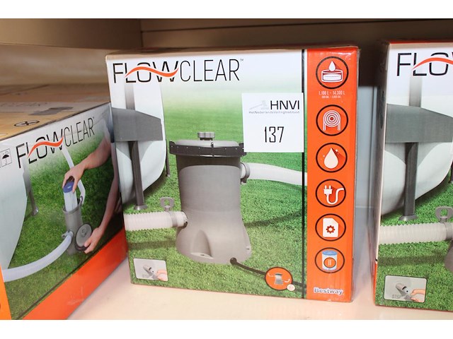 Zwembad filterpomp bestway flow clear, max. 2006 l/per uur. - afbeelding 1 van  2