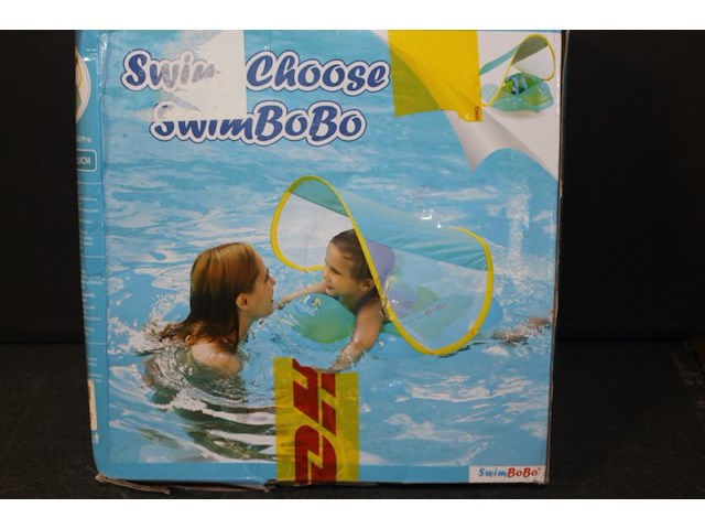 Zwembad met tuigej zie foto doos kapot 1x in kr 14 - afbeelding 1 van  3