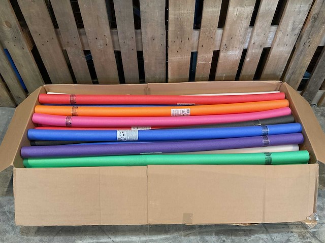 Zwembad noodle (40x) - afbeelding 1 van  4