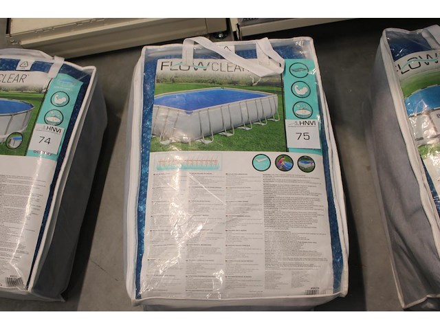 Zwembad noppenfolie bestway flow clear, rechthoekig 703 cm. - afbeelding 1 van  2
