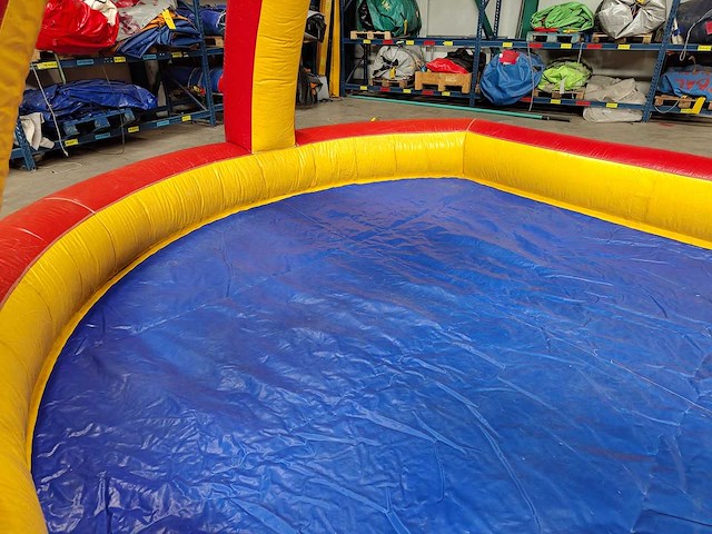 Zwembad opblaasbaar - afbeelding 12 van  13