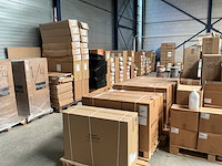 Zwembaden en accessoires als pompen, filters en trappen