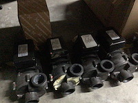 Zwembadpomp (4x) - afbeelding 1 van  4