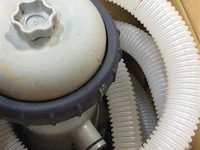 Zwembadpomp intex +. ...( compleet ) - afbeelding 2 van  2