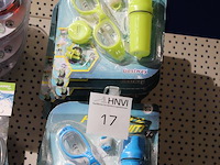 Zwemsetjes bestway hydro swim, bestaande uit zwembril, zwem-oordoppen, waterdichte koker, neusclip, strandd... - afbeelding 2 van  2