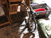 Zwengelpomp - afbeelding 1 van  2