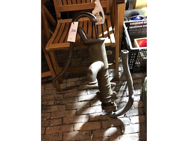 Zwengelpomp - afbeelding 2 van  2