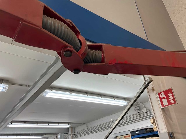 Zwenkarm met verlichting 4.80m - afbeelding 5 van  7