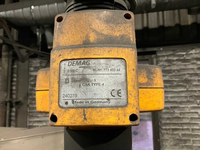 Zwenkkraan - afbeelding 5 van  7