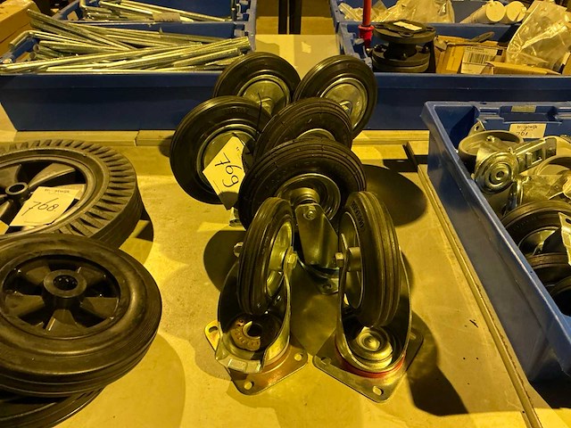 Zwenkwiel (7x) - afbeelding 1 van  6