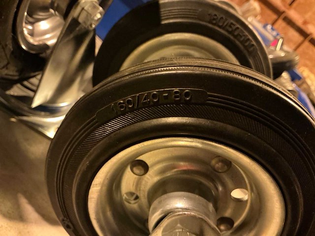 Zwenkwiel (7x) - afbeelding 3 van  6