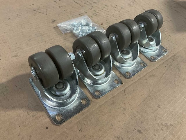 Zwenkwielen set (8x) - afbeelding 2 van  5