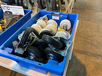 Zwenkwielen - afbeelding 1 van  3