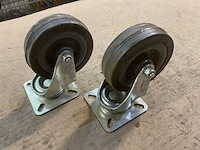 Zwenkwieltje (2x) - afbeelding 2 van  3