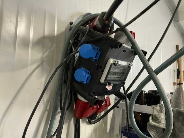 Zwerfstroomkast (2x) - afbeelding 1 van  2