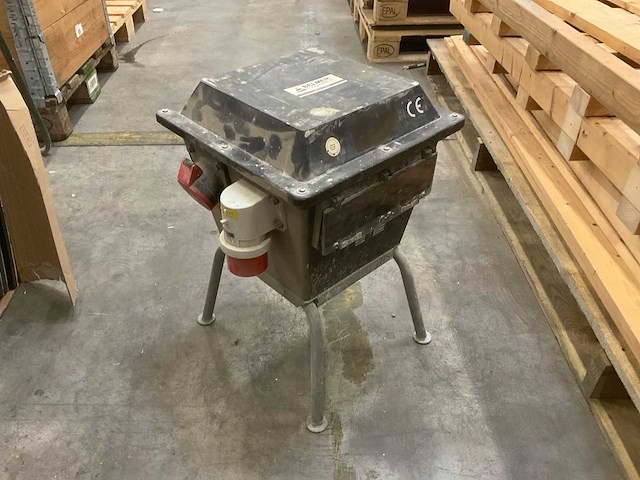 Zwerfstroomkast - afbeelding 1 van  2