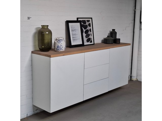 Zwevend dressoir - afbeelding 1 van  7