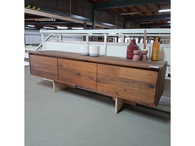 Zwevend tv meubel - afbeelding 3 van  6