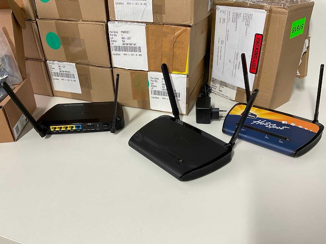 Zyxel nbg6616 switch (13x) - afbeelding 3 van  4